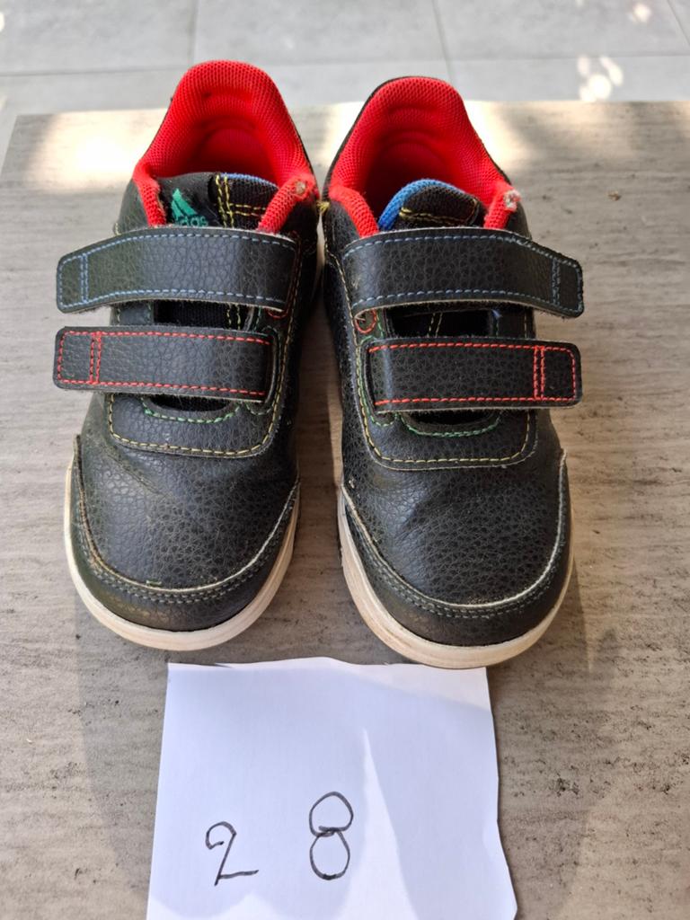 Jongensschoenen / schoenen met velcro maat 28 - Adidas, Ophalen, Adidas, Jongetje, Gebruikt