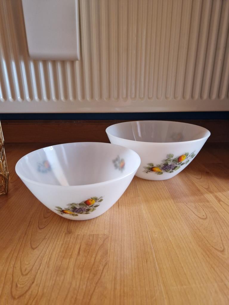 Vintage Arcopal - set - 2 kommen en 1 schaal., Ophalen