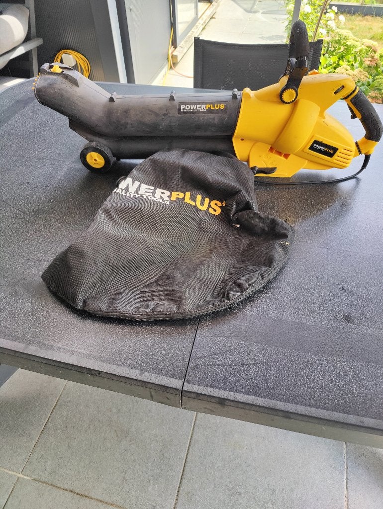 Powerplus Bladblazer & zuiger, Tuin en Terras, Ophalen, Gebruikt, Powerplus, Elektrisch