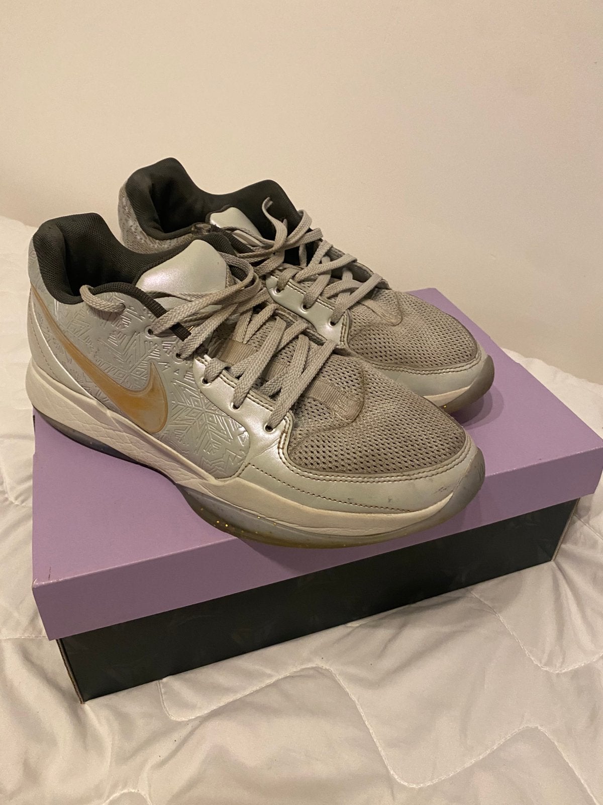 Chaussure de basket JA2, Enlèvement ou Envoi, Porté, Bleu, Baskets