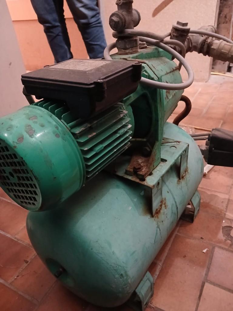 Marina (Speroni) waterboostereenheid met tank, Ophalen of Verzenden, Gebruikt, 30 kVA of meer, Overige typen