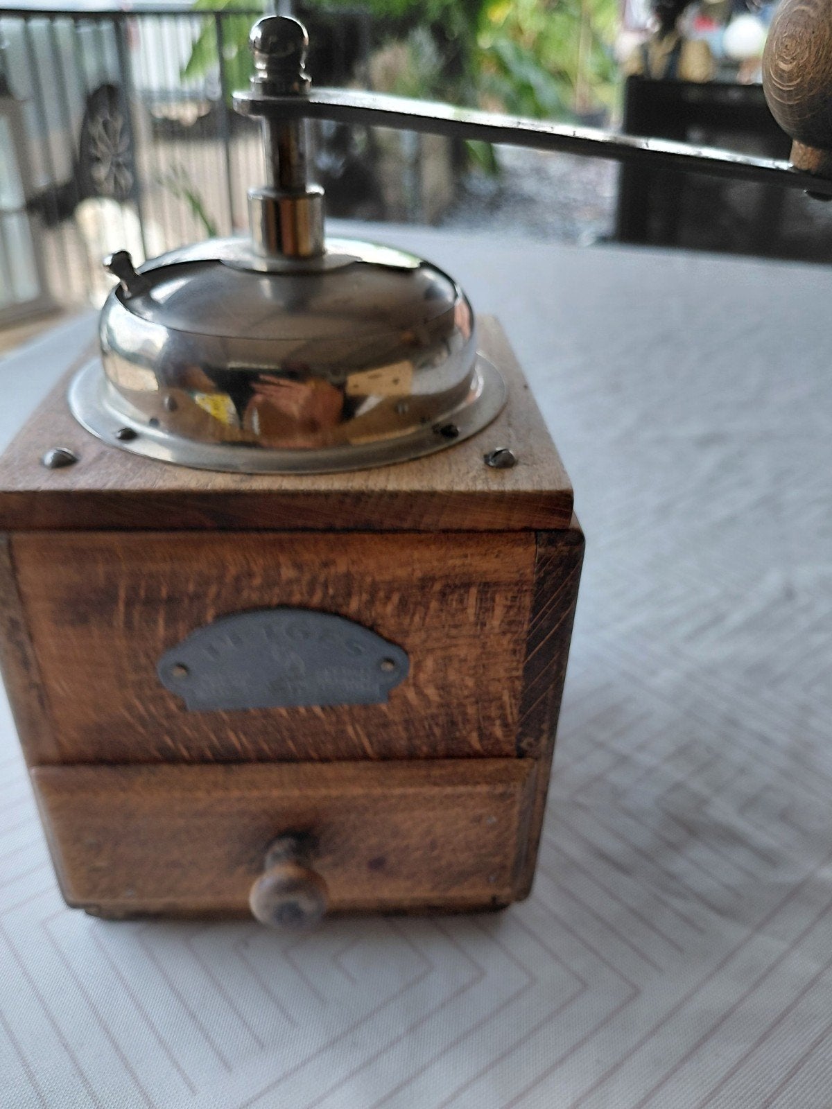 koffiemolen, Ophalen