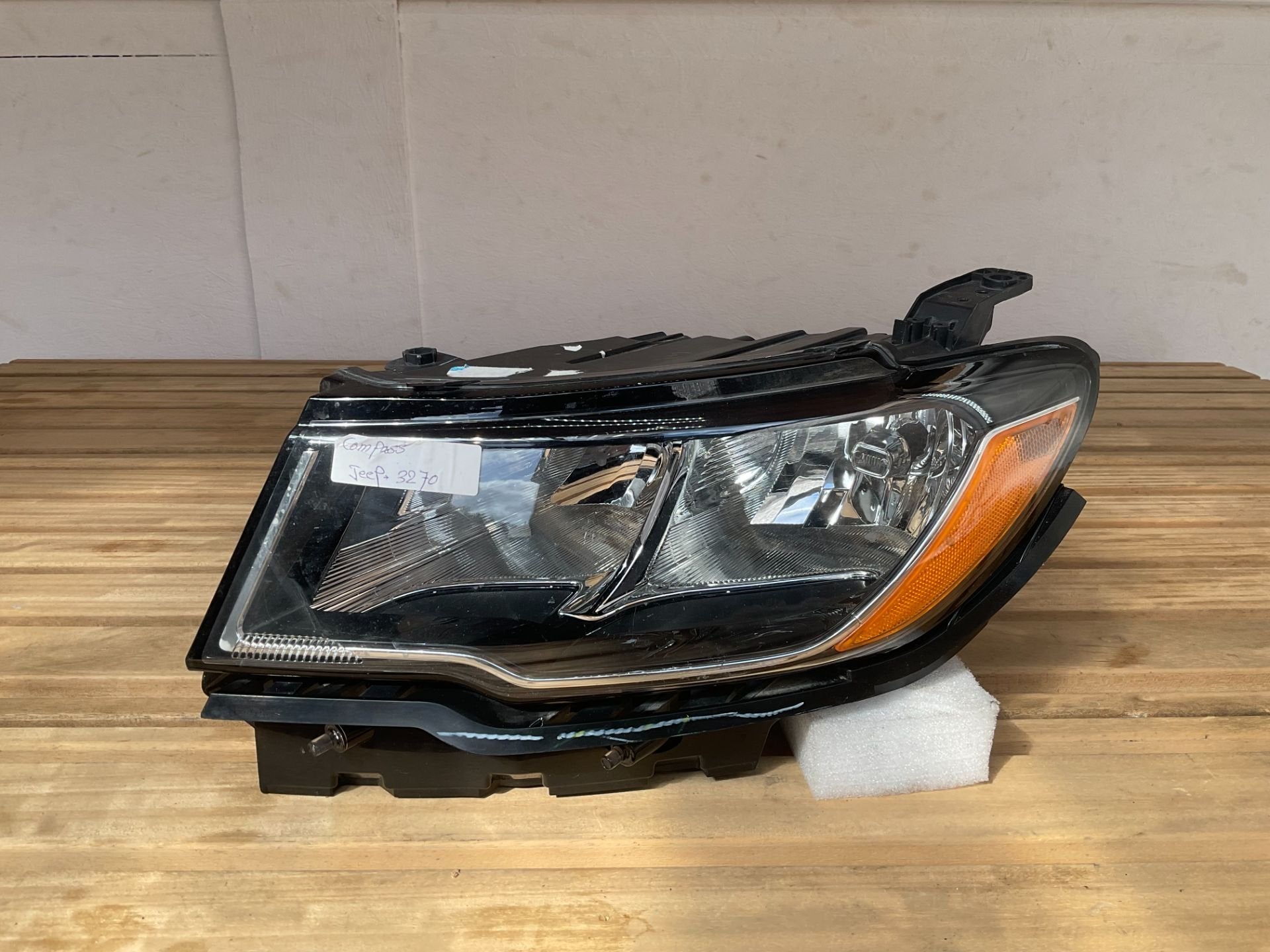 Koplamp Jeep Compass MP 2016- P55112707AB JEEP-3270, Gebruikt, Stellantis N.V., Info@stellantis.com, Taurusavenue 1
2132 LS  Hoofddorp, NL