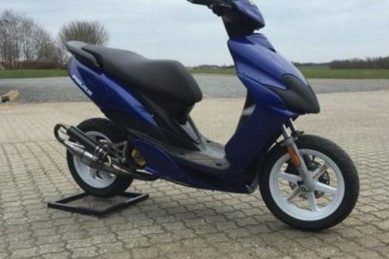 projet recherché : scooter ou moto avec papiers, Autres modèles, Enlèvement ou Envoi, Classe B (45 km/h), Utilisé