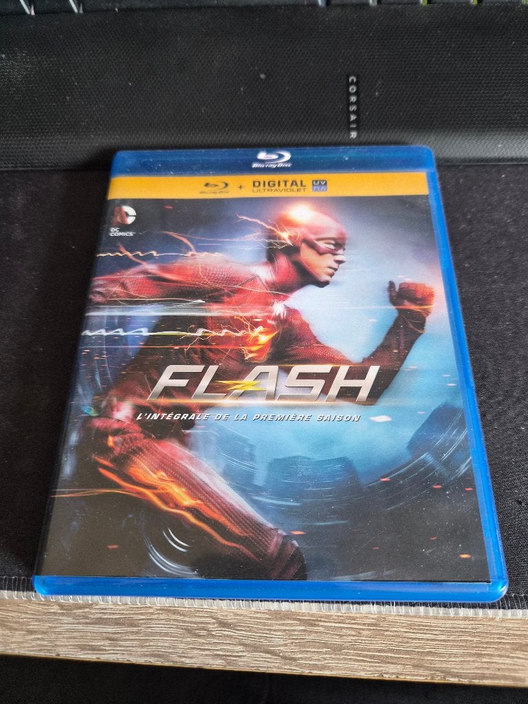 The flash Série bluray (manque 3 saisons, Action, Enlèvement ou Envoi, Coffret, Utilisé