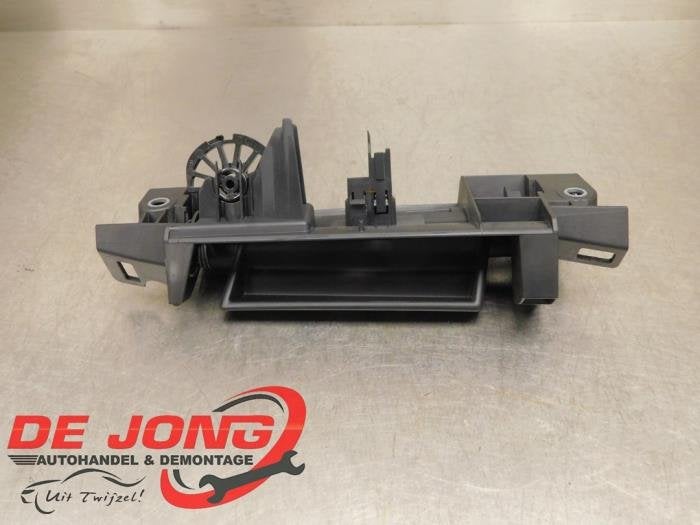Porte coulissante commutateur d'un Volkswagen Multivan T7, Volkswagen, -, 3 mois de garantie, Utilisé