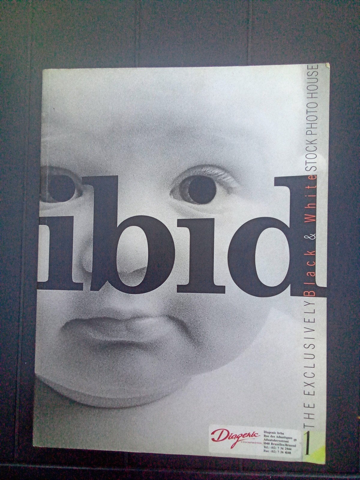 Fotoboek ibid  The exclusively Black & White photo house, Ophalen of Verzenden