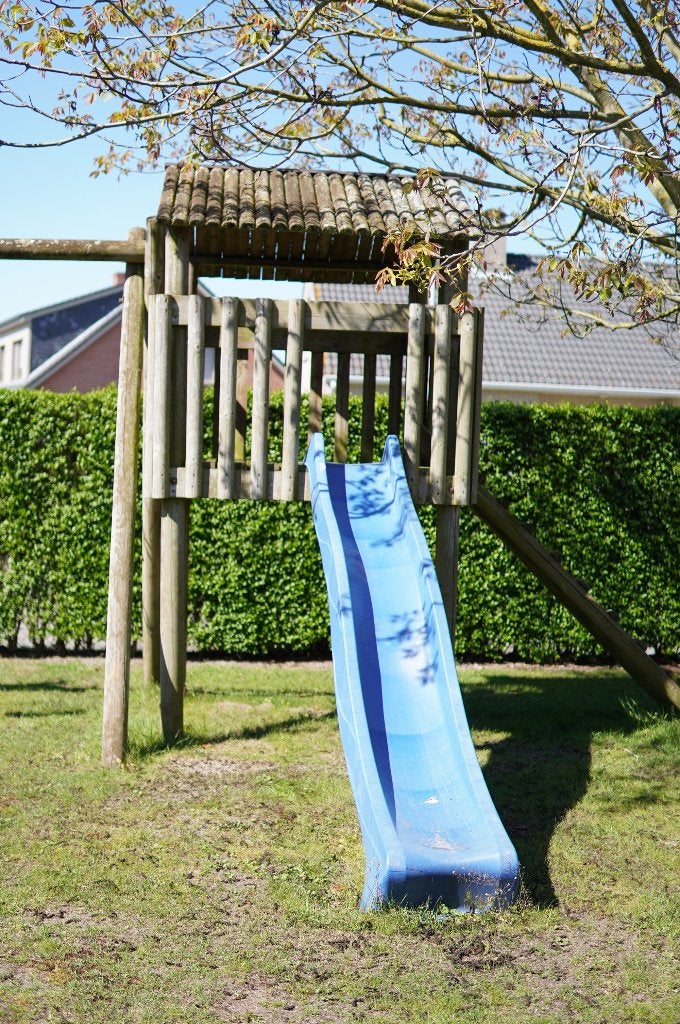 Houten schommel met klimtoren, Kinderen en Baby's, Speelgoed | Buiten | Speeltoestellen, Ophalen, Gebruikt, Schommel