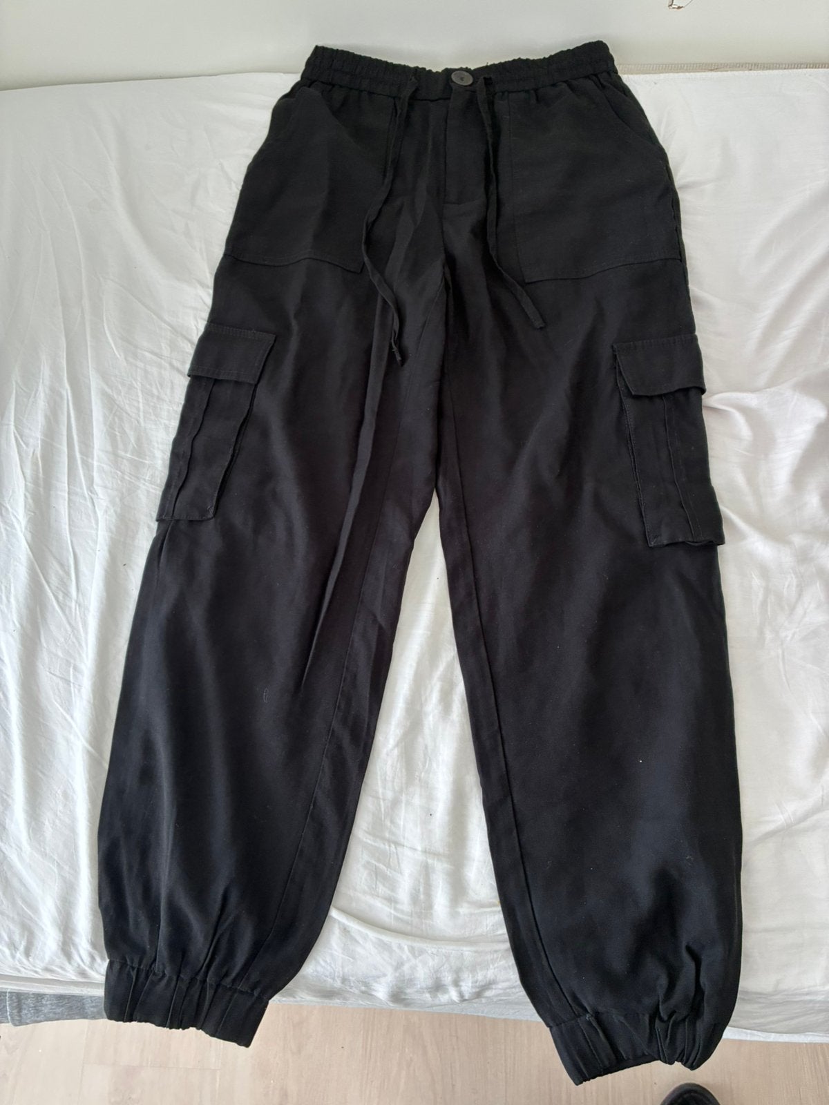 Zara Zwarte Cargo Broek met Trekkoord - Maat S (36), Ophalen, Zwart, Zo goed als nieuw, Maat 36 (S)