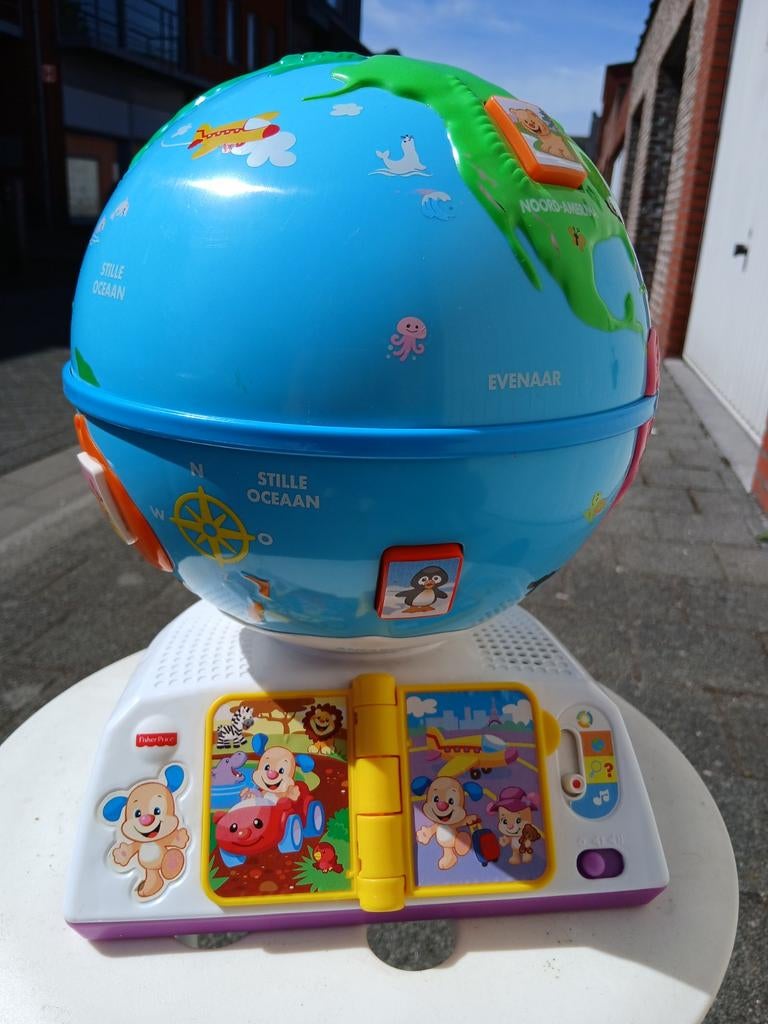 Interactieve wereldbol Fisher Price., Ophalen