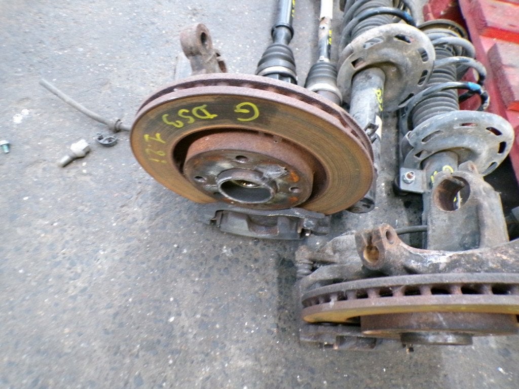 Moyeu avant droit Citroen DS3 1.2i 60kw 9672247080 LP/15535, Ophalen, Gebruikt