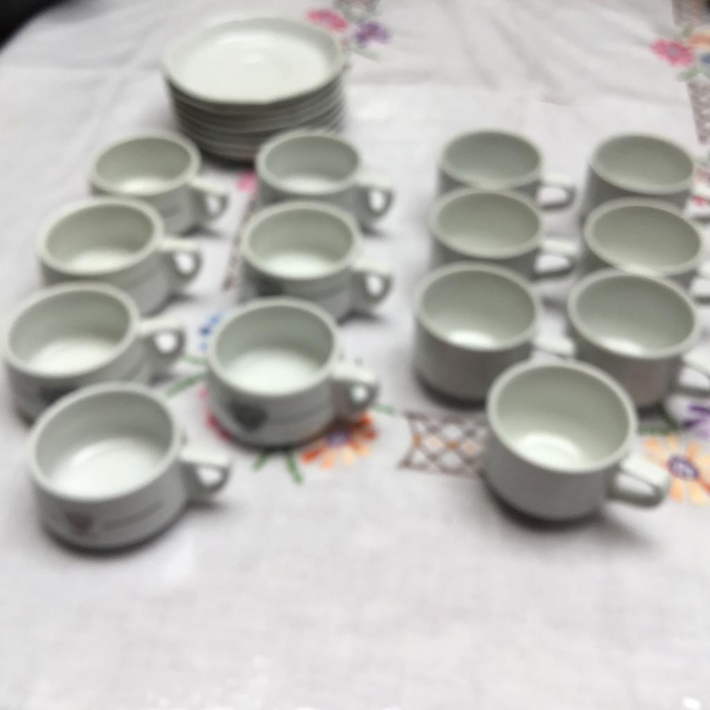 Kopjes om een koffiefilter op te plaatsen  van Rombouts, Antiek en Kunst, Ophalen