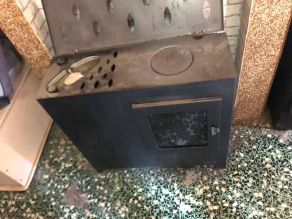poele a mazout, Huis en Inrichting, Kachels, Gebruikt, Overige soorten, Overige brandstoffen, Ophalen