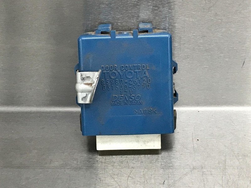 ORDINATEUR VEROUILLAGE CENTRALISE HiAce II (|8598026120|), Utilisé, Toyota