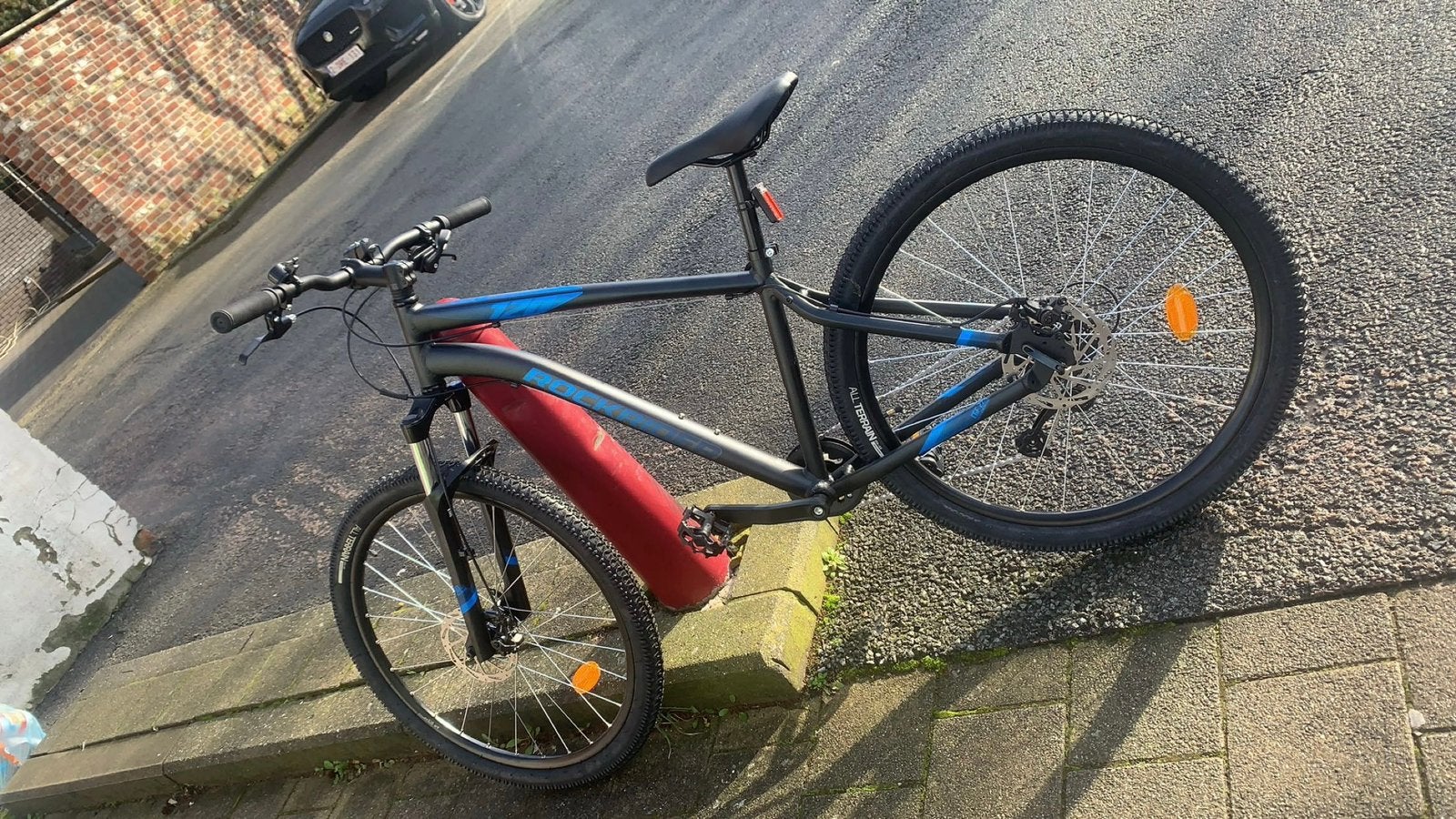 121 VTT ST 120 NOIR BLEU 27,5" L - 175- 184cm, Fietsen en Brommers, Fietsen | Mountainbikes en ATB, Ophalen, Zo goed als nieuw