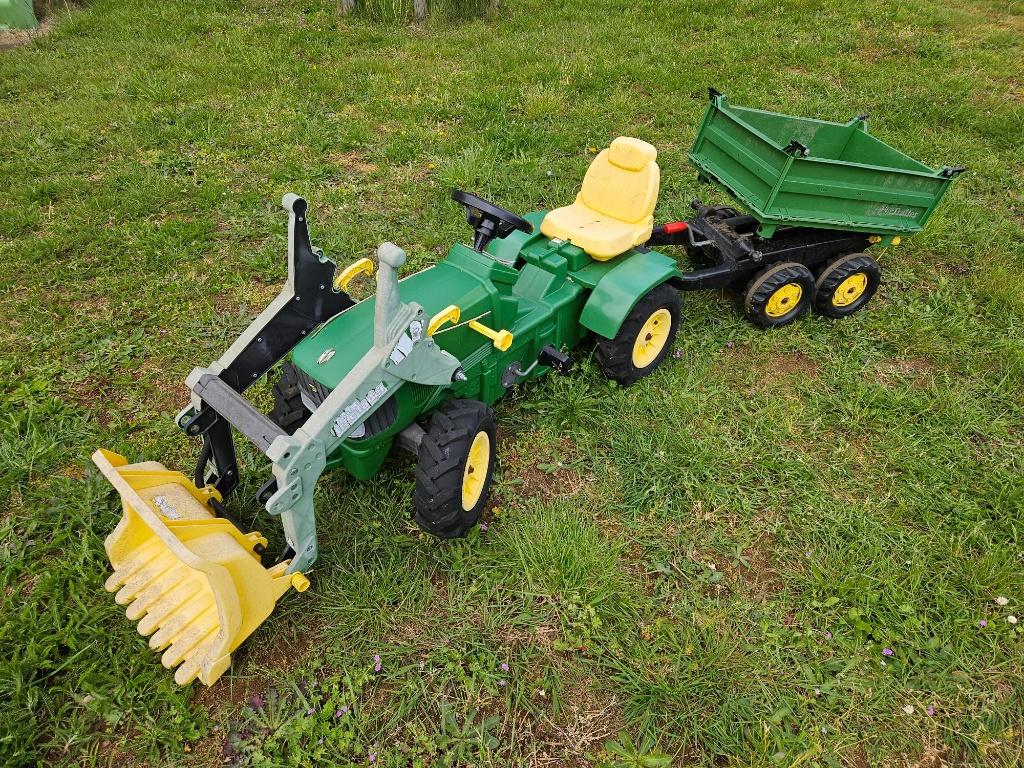 Speelgoedtractor met trappers en aanhanger, Ophalen, Gebruikt