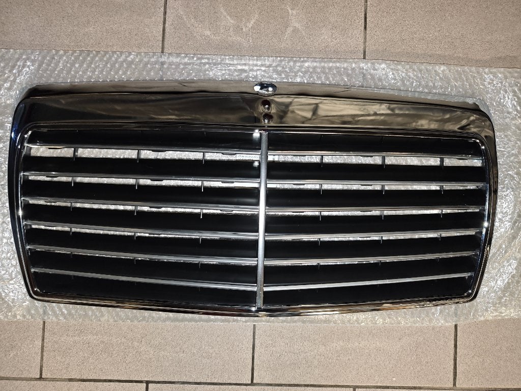 Mercedes W124 grill etoile calendre, Auto-onderdelen, Ophalen of Verzenden, Mercedes-Benz