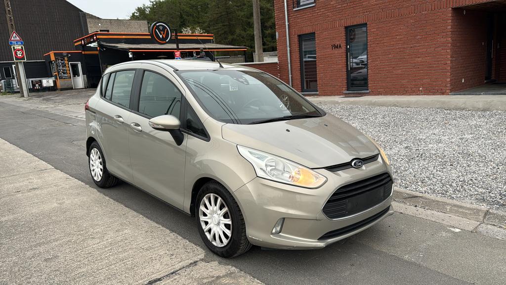 Ford B-max 1.0i essnce 2014 150.000km, Autos, Ford, Achat, Entreprise, B-Max, Essence