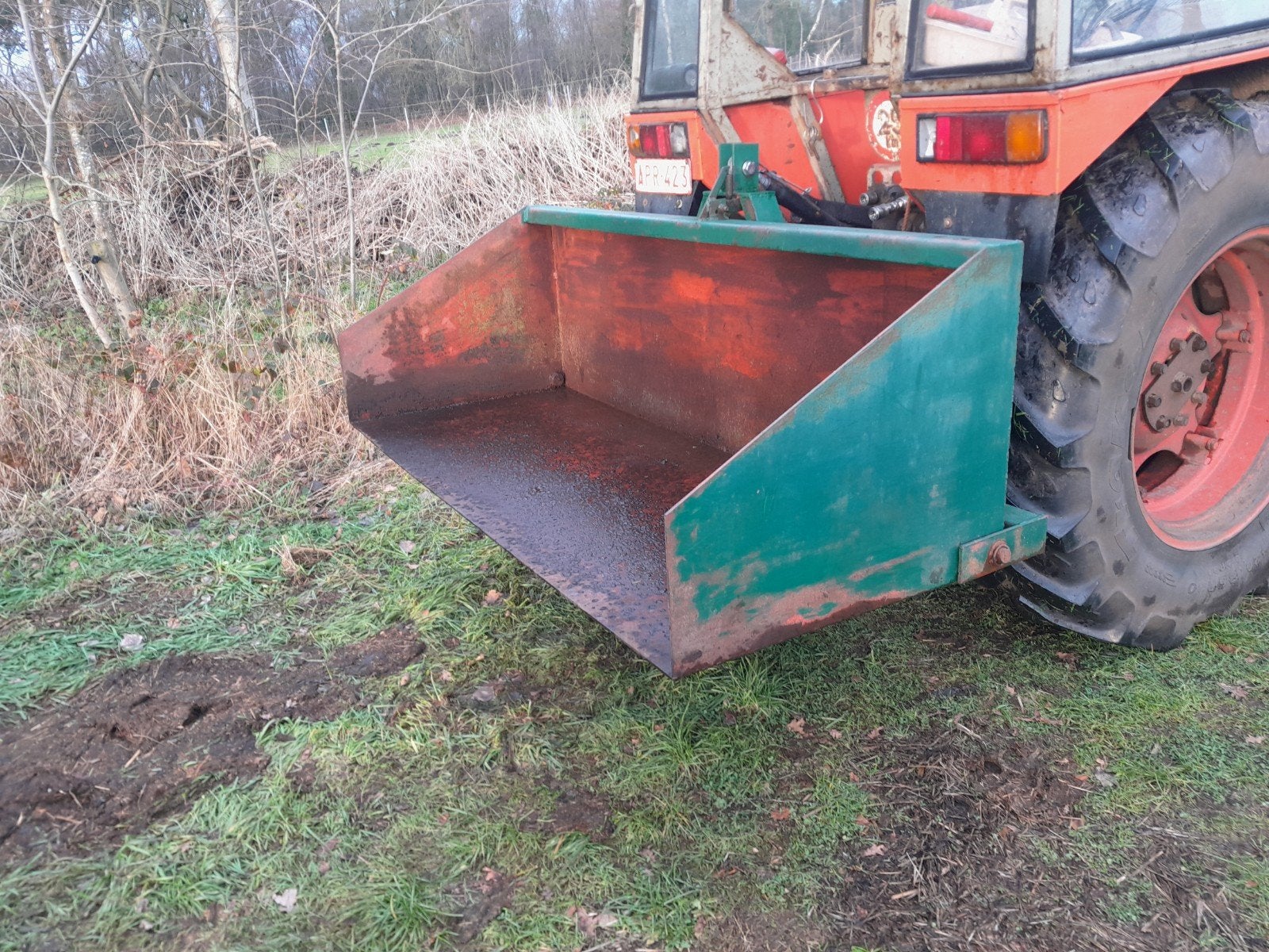 grondbak transportbak kiepbak 220cm, Ophalen
