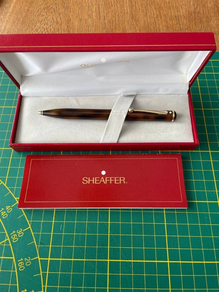 Sheaffer Grande Connaisseur Tortoiseshell Laque Ballpen, Verzamelen, Pennenverzamelingen, Ophalen of Verzenden, Sheaffer