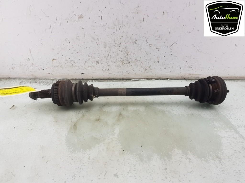 AANDRIJFAS LINKS ACHTER 1 serie (E87 / 87N) (|33217547071|), Auto-onderdelen, Gebruikt, BMW