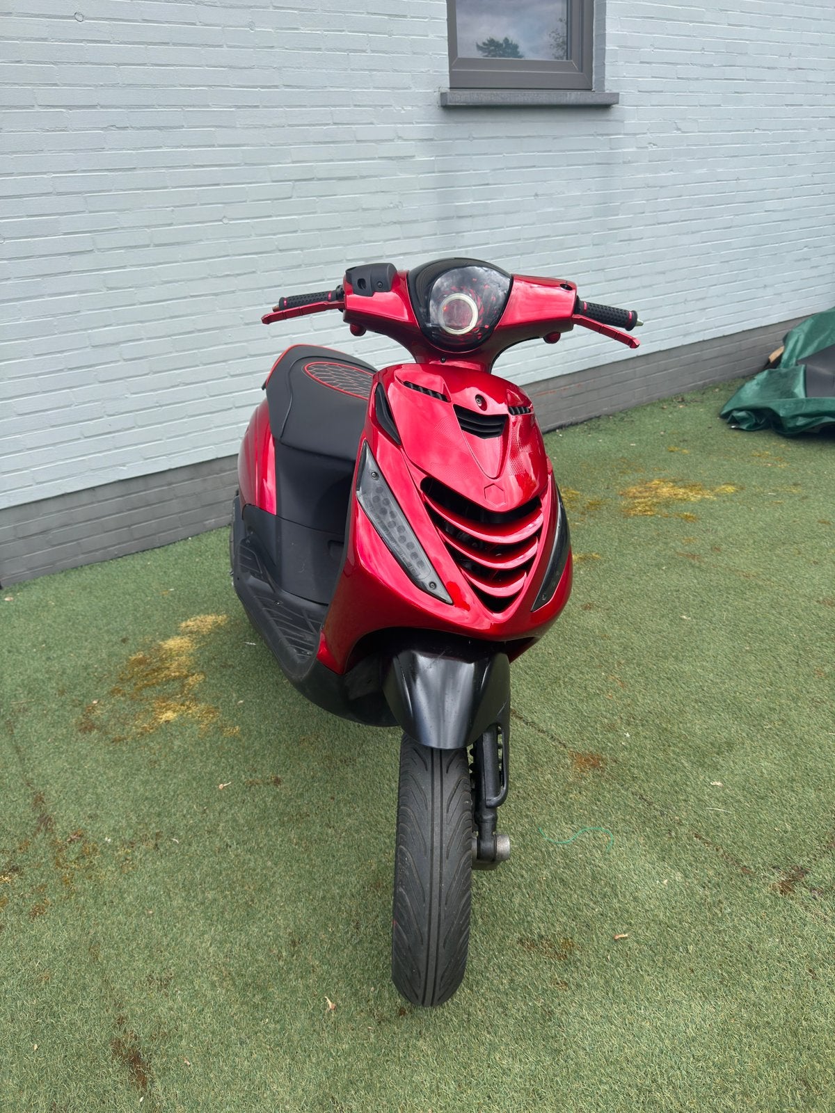 Piaggio zip 70cc (SP) 2 takt B-klasse, Fietsen en Brommers, Scooters | Overige merken, Zo goed als nieuw, Klasse B (45 km/u), Benzine