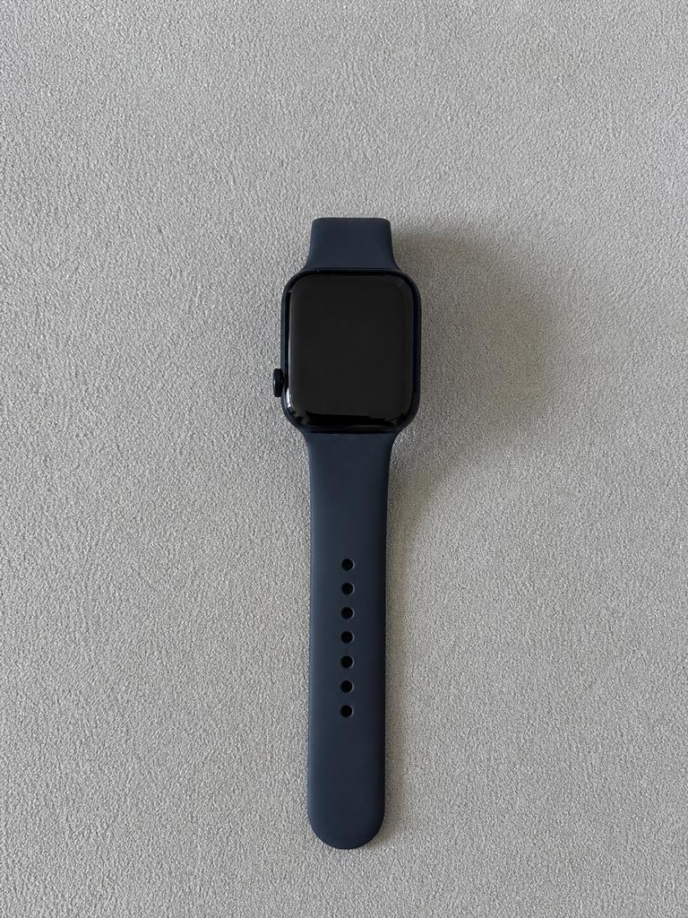 Apple Watch SE 44 mm avec chargeur + boîte - comme neuve, Handtassen en Accessoires, Smartwatches, Ophalen, Conditie, Zwart, IOS