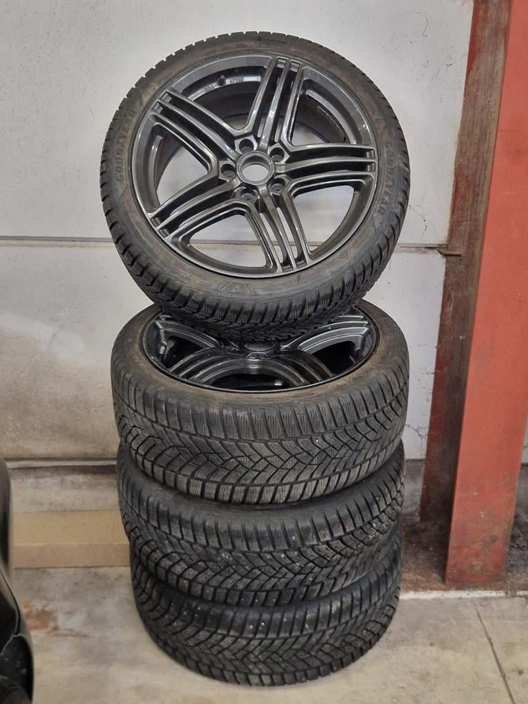 Jantes pour audi VW 18 pouces 235/40/18, 4 Saisons, Véhicule de tourisme, 18 pouces, Enlèvement