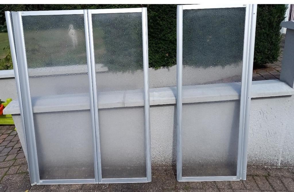 Douchewand voor op bad, Ophalen