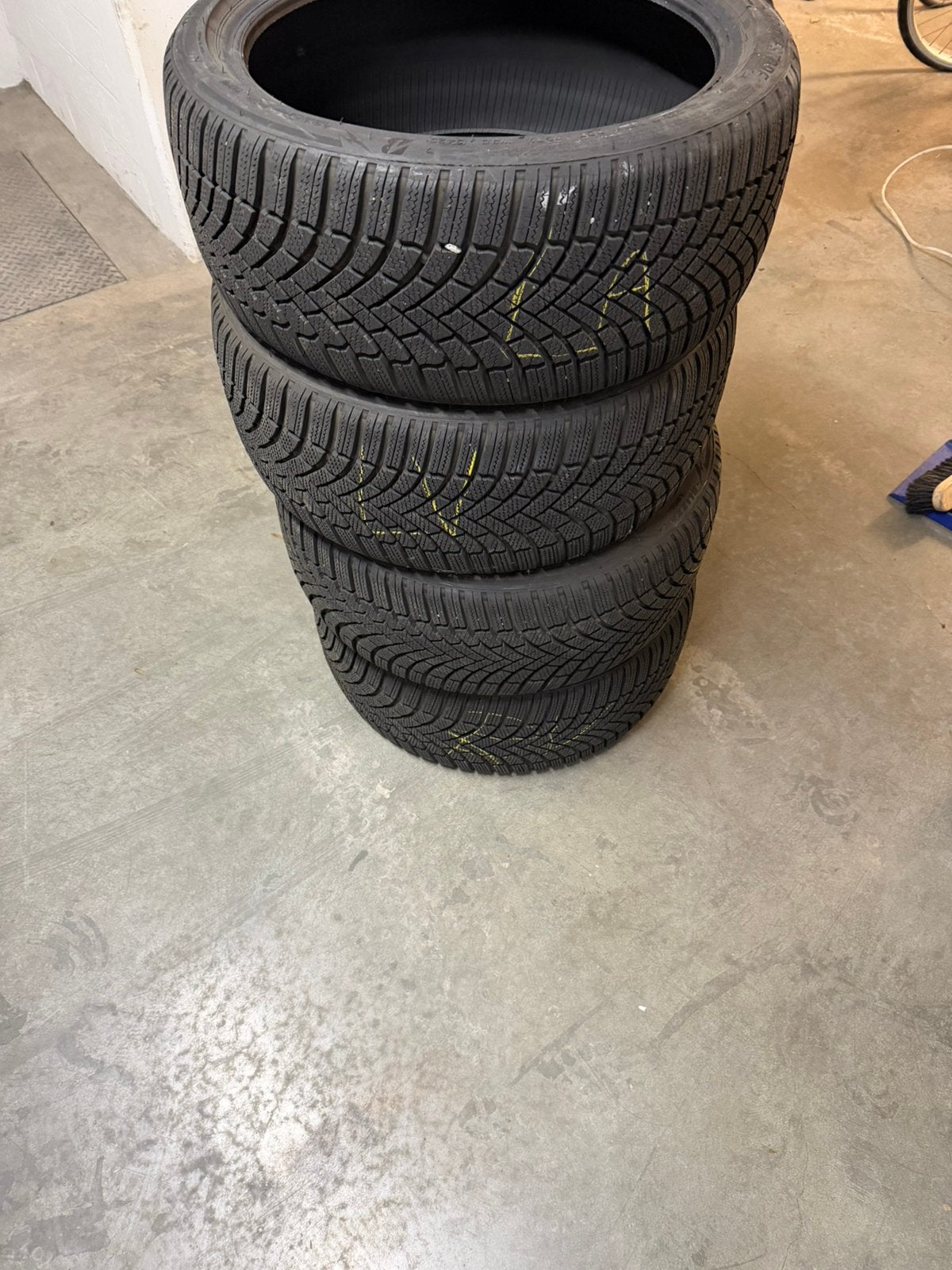 Banden Bridgestone 225 40 R18 winterset Audi A3, Auto-onderdelen, Banden en Velgen, Ophalen