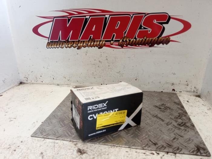 Joint de transmission avant d'un Volkswagen Golf, -, Volkswagen, -, 3 mois de garantie