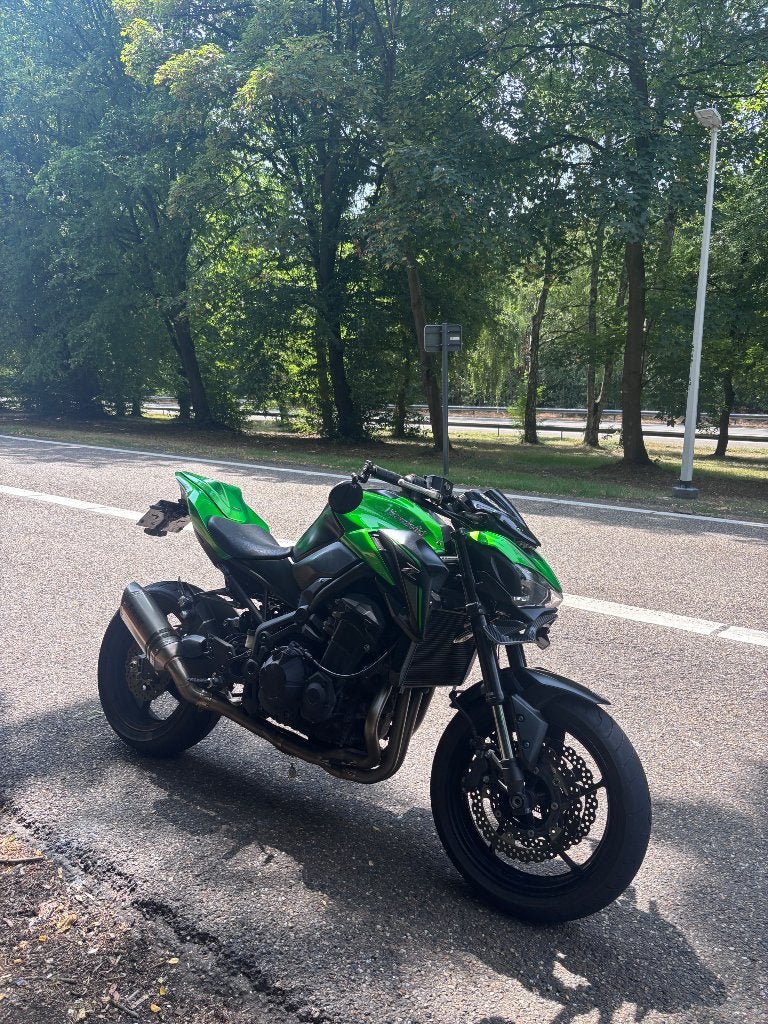 Z900 a2 (full power), 900 cc, Particulier, Minimaal motorrijbewijs A2, Handgeschakeld