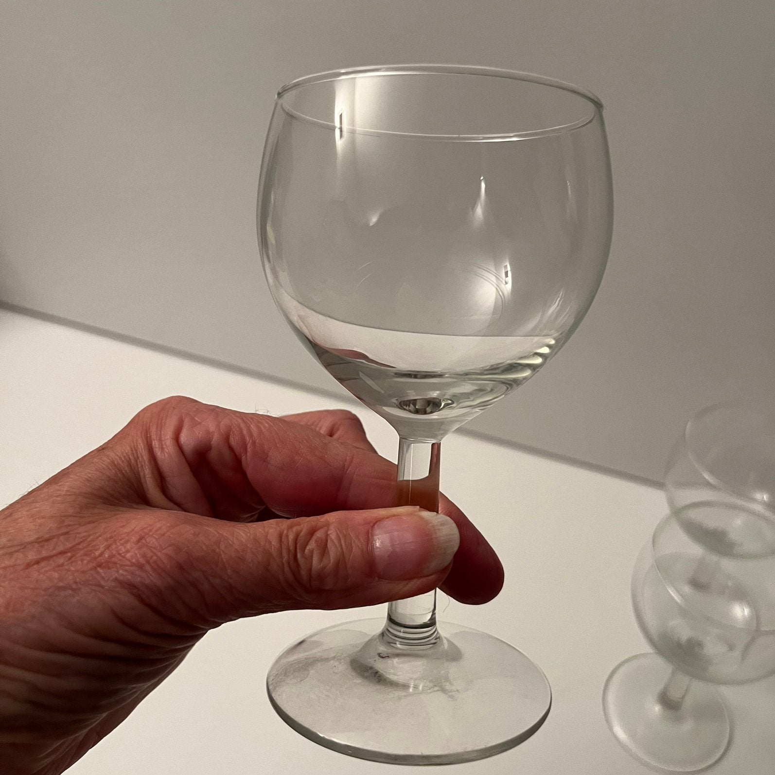 Verre à vin ou à eau - en forme de gobelet, Enlèvement, Comme neuf, Verre à eau