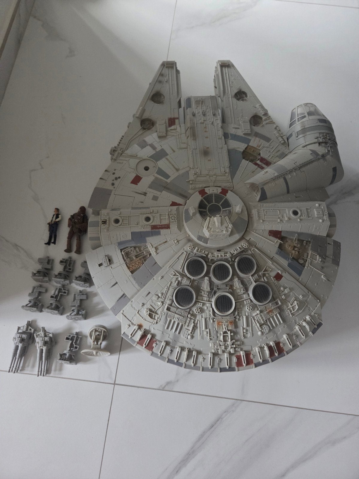 faucon millénium hasbro, Collections, Enlèvement, Utilisé, Figurine