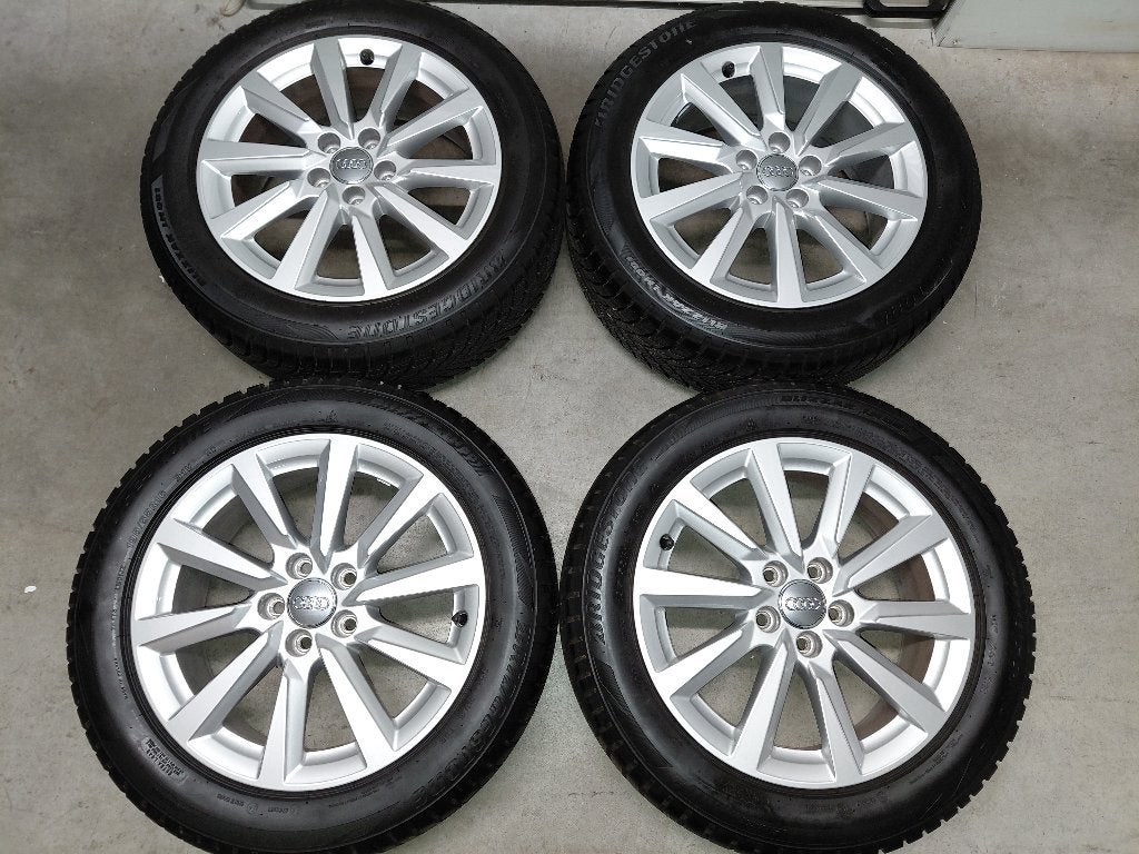 Originele 16 inch velgen met winterbanden Audi A1, Ophalen