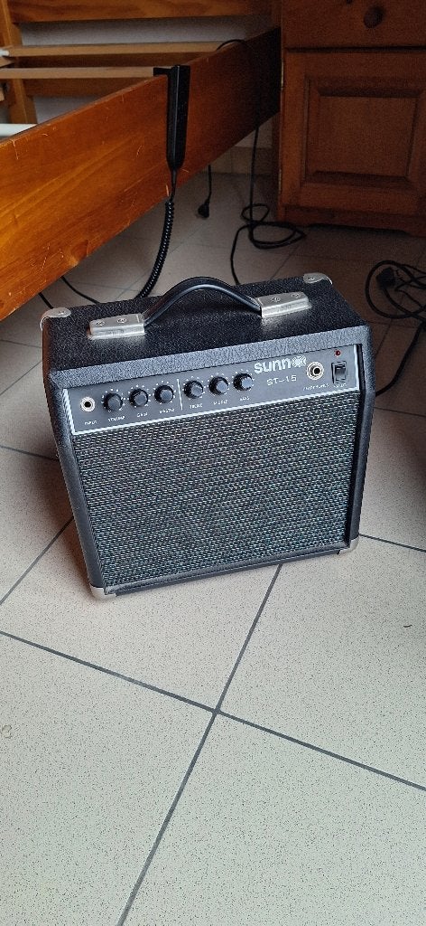 Ampli guitare 42w Sunn ST-15, Musique & Instruments, Amplis | Basse & Guitare, Enlèvement, Utilisé, Moins de 50 watts