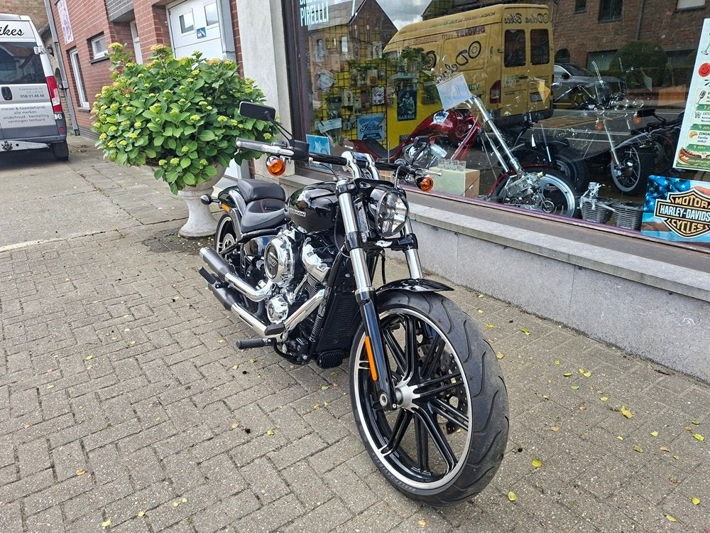 Harley Breakout 2018 - 11 000 km, Motos, Motos | Harley-Davidson, 1745 cm³, Entreprise, Occasion, Plus de 35 kW