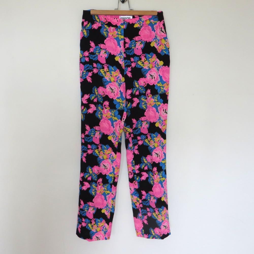 Essentiel Antwerp zwarte broek met kleurrijke print maat 38, Kleding | Dames, Broeken en Pantalons, Maat 38/40 (M), Overige kleuren