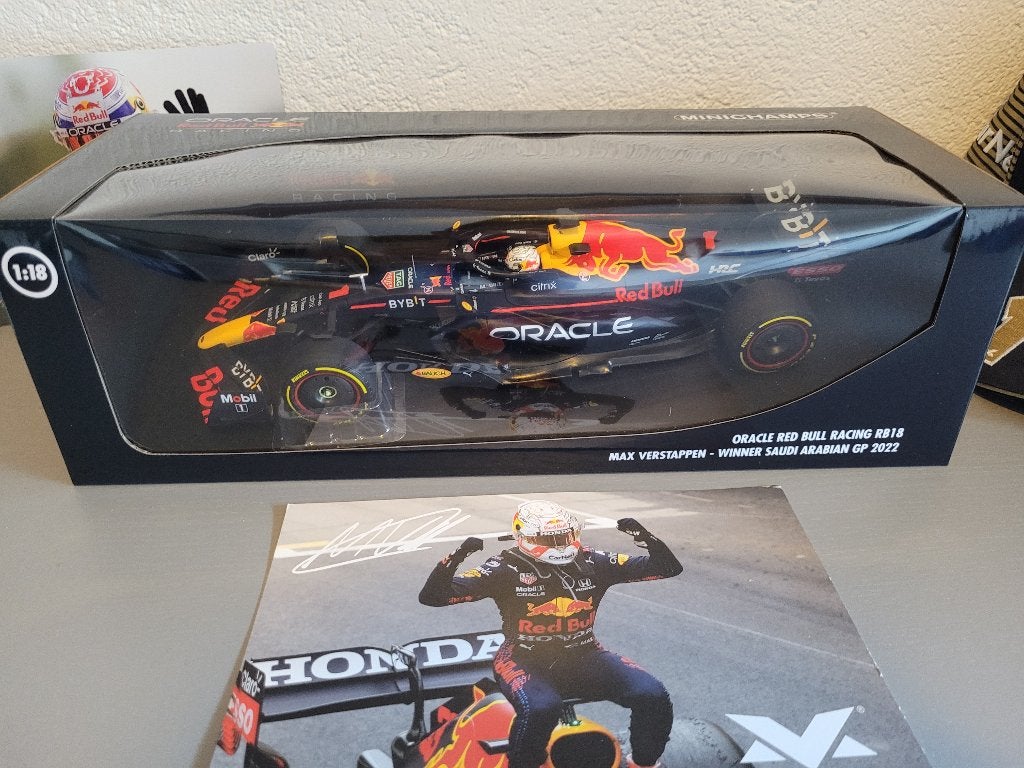 Max Verstappen RB18 Saudi-Arabië 2022, Enlèvement ou Envoi, Neuf, ForTwo