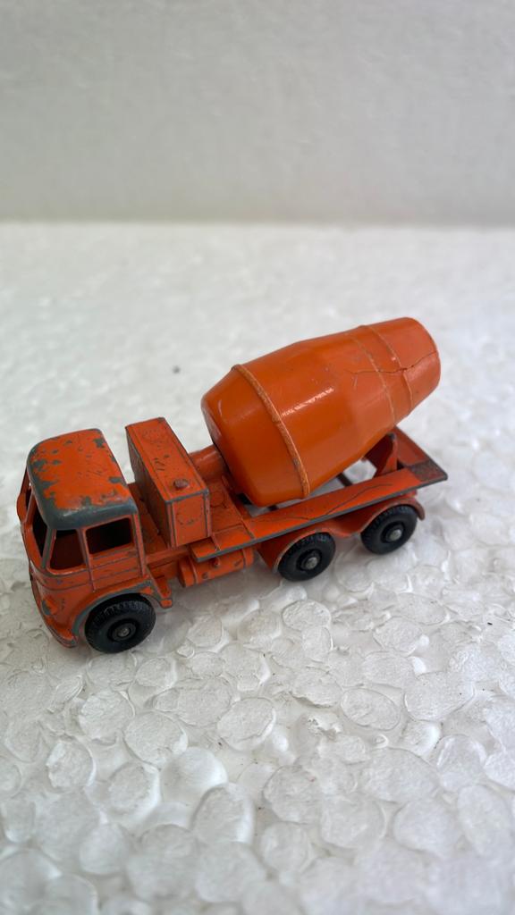 Matchbox 26 Foden Cement mixer, Hobby en Vrije tijd, Modelauto's | 1:87, Ophalen of Verzenden, Zo goed als nieuw, Matchbox