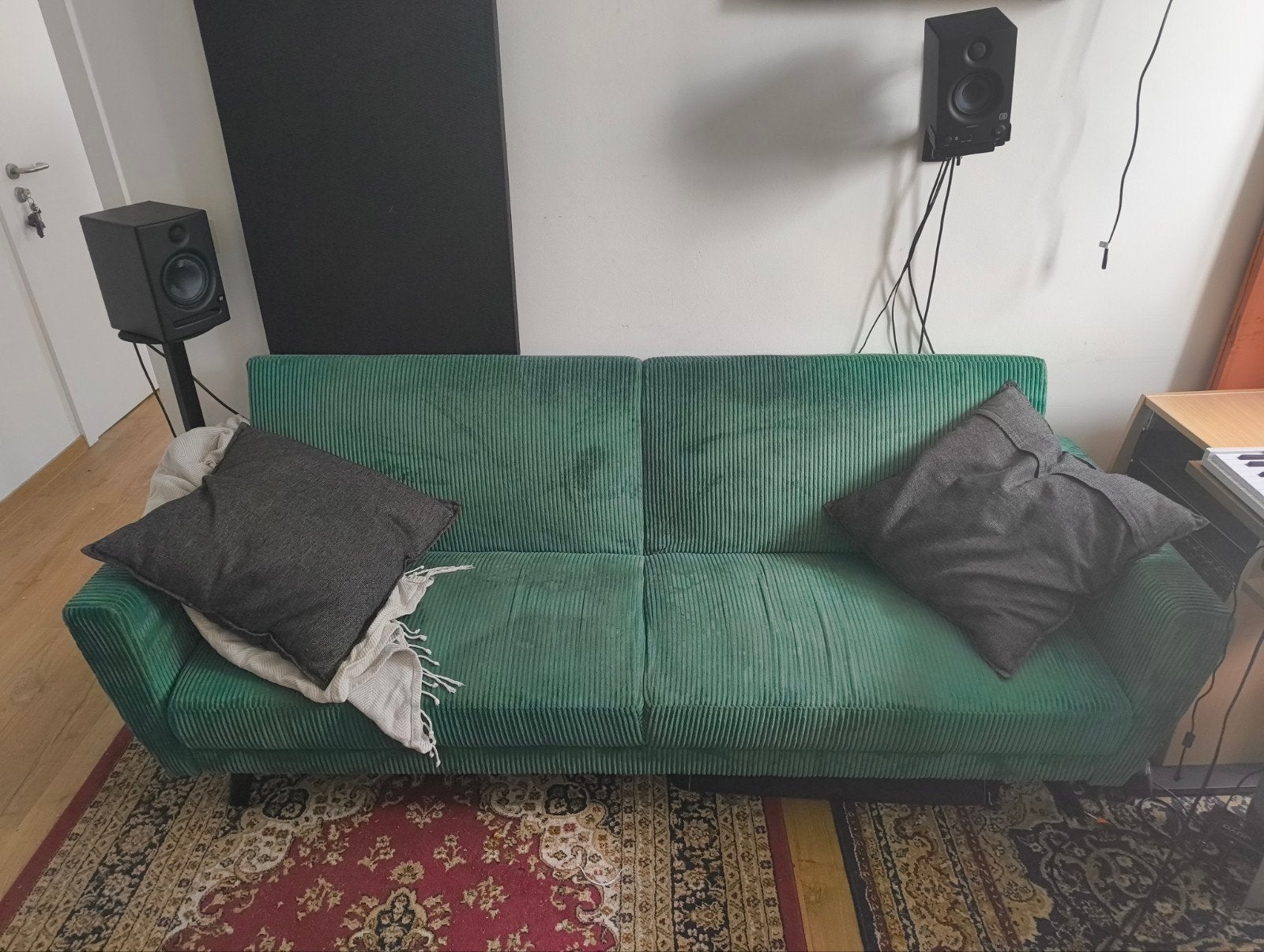 Canapé/clic clac à donner !, Maison & Meubles, Canapés | Sofas & Chaises Longues, Enlèvement, Trois personnes