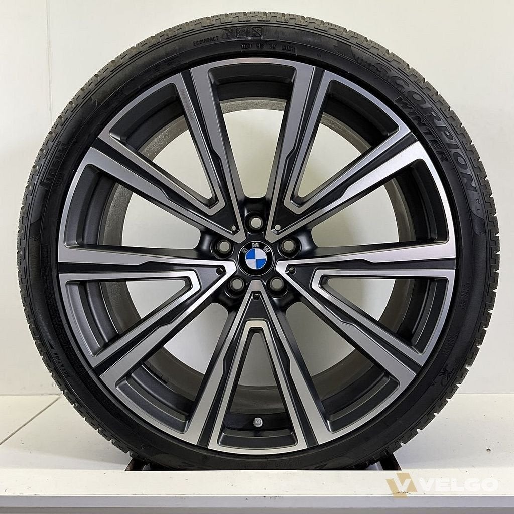 BMW X5 G05 X6 G06 BREEDSET VELGEN + WINTERBANDEN 22 INCH ORI, Auto-onderdelen, Gebruikt, -, 275 mm, -