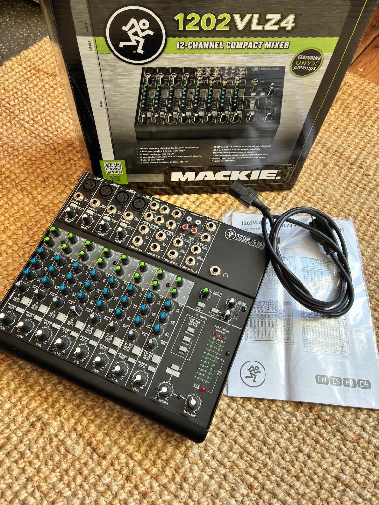 Mackie 1202 VLZ4, Ophalen, Zo goed als nieuw, 10 tot 20 kanalen, Microfooningang