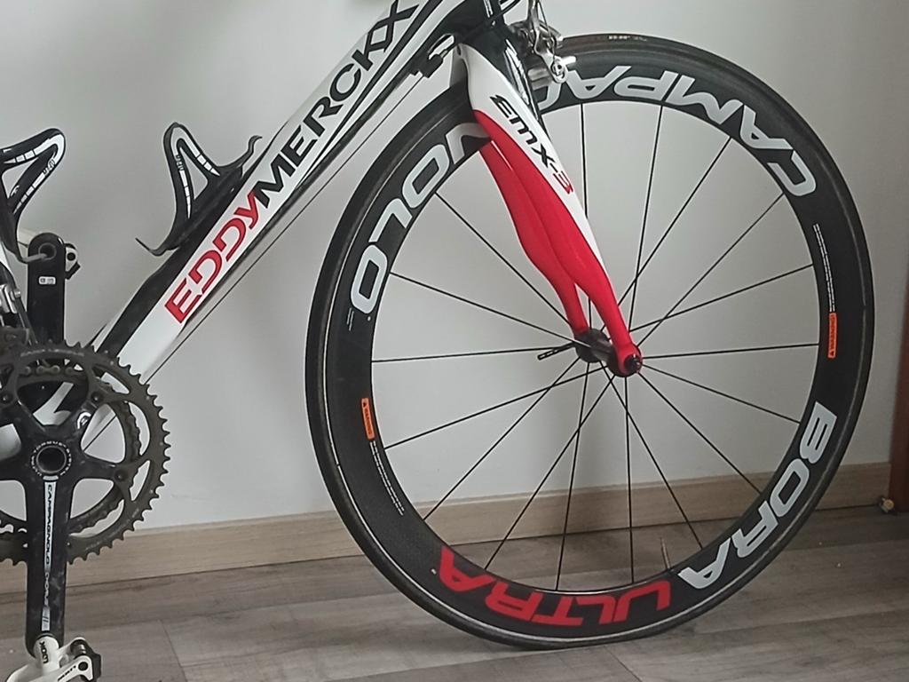 Roue campagnolo bora ultra axe carbone, Enlèvement