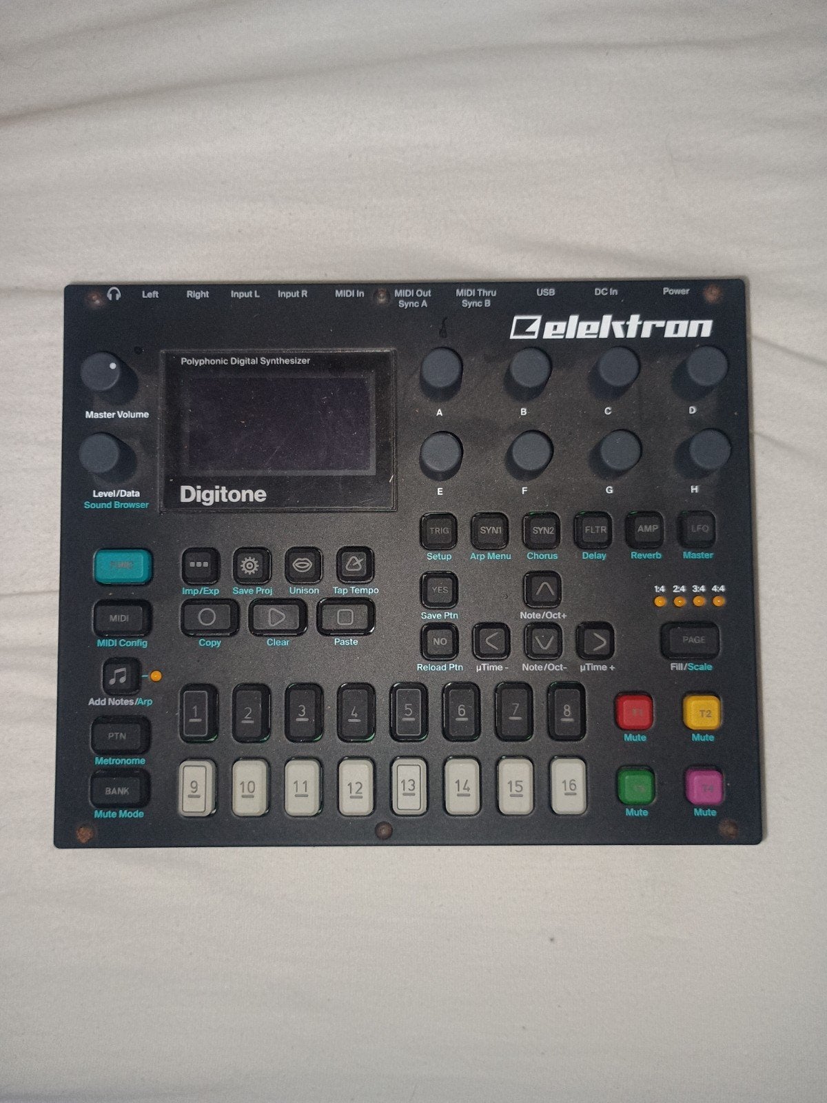 Elektron digitone mk1 + hard case, Muziek en Instrumenten, Synthesizers, Ophalen