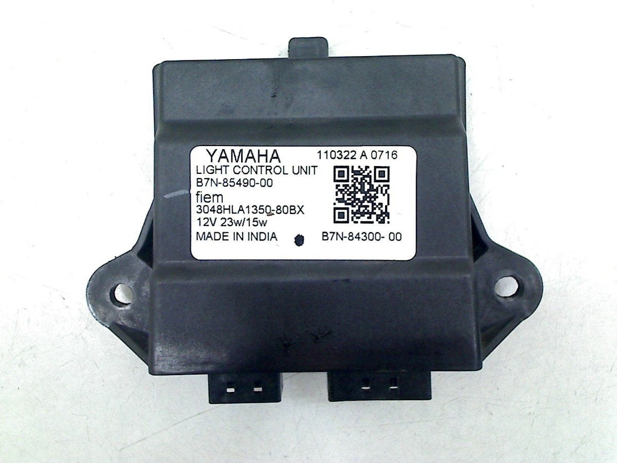 COMPUTER Yamaha MT 09 2021-2023 (MT09 B7N) (B7N-85490-00), Motoren, Dhr. S. di Majo, Gebruikt, Info@cama-motorparts.nl, P.J. Troelstraweg 8 8
3144 CX  MAASSLUIS, NL