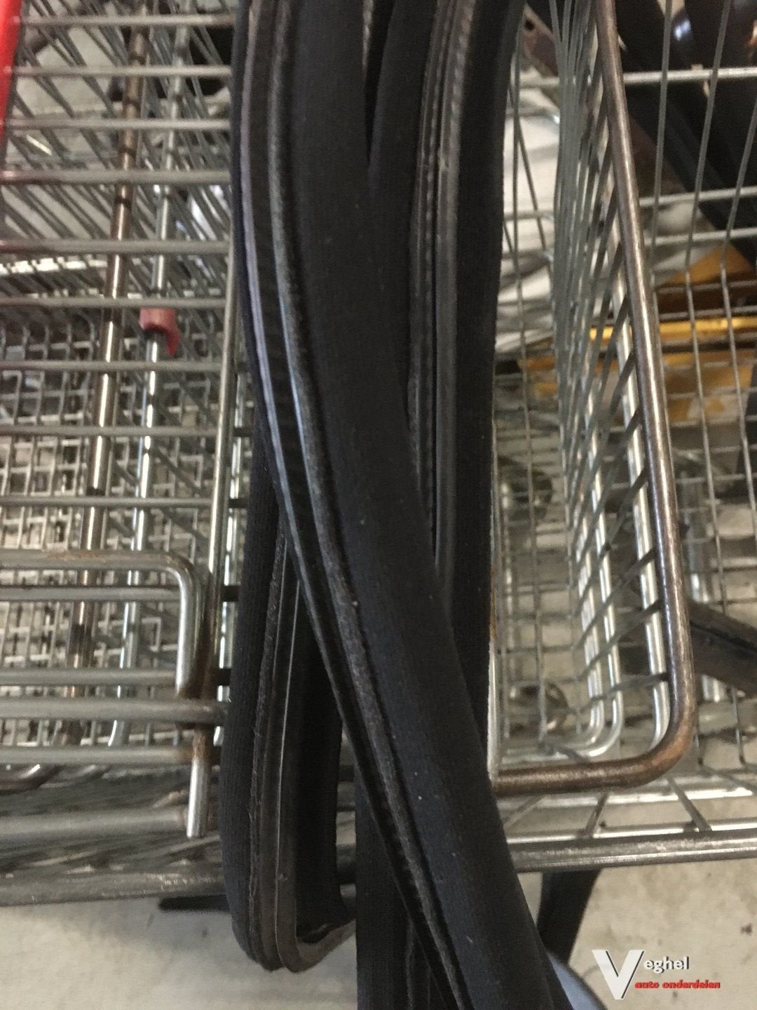 Mercedes W126 1 Type 1982 SponningsRubber bekleed Zwart, -, Utilisé, -, -