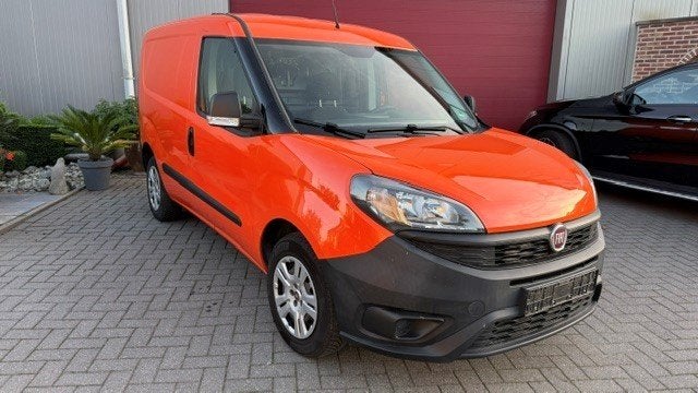 fiat doblo met maar 97.000km, Euro 6, Bedrijf, Diesel, https://public.car-pass.be/vhr/88c8a6bf-751e-4005-adb1-d12ecbdf14f7