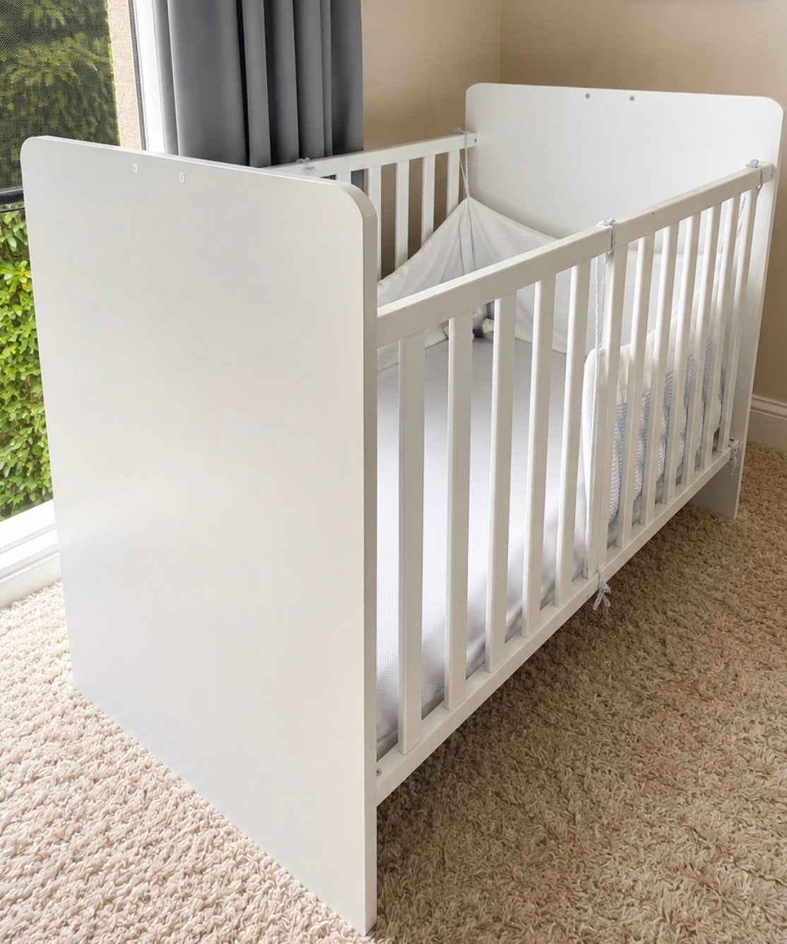 Babybed wit 60x120 cm + AeroSleep matras, Enlèvement, Comme neuf, Garçon ou Fille
