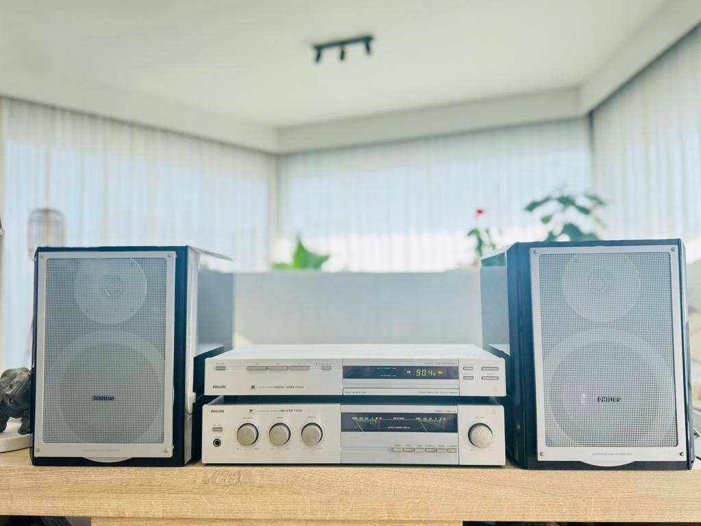 Philips stereoketen vintage, Audio, Tv en Foto, Versterkers en Ontvangers, Ophalen, Zo goed als nieuw